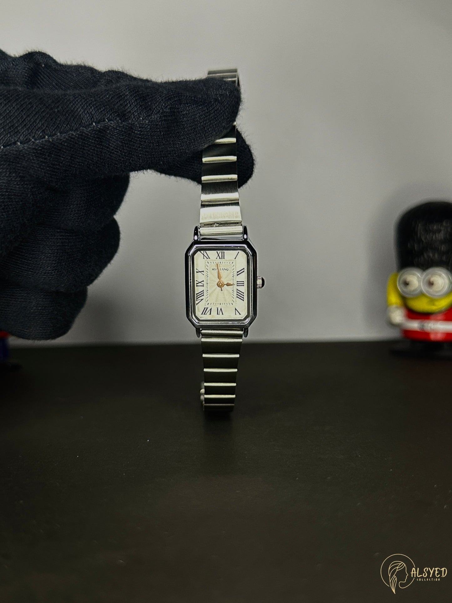 Luxury Minimal Watch for Women – Easy Adjustment Included | Al Syed Collection