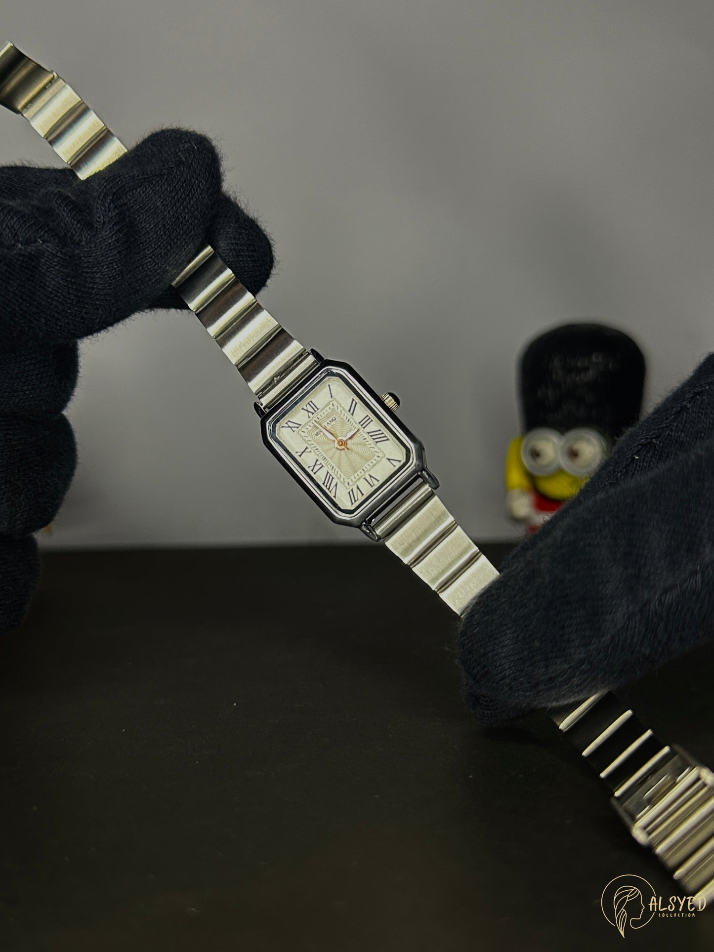 Luxury Minimal Watch for Women – Easy Adjustment Included | Al Syed Collection