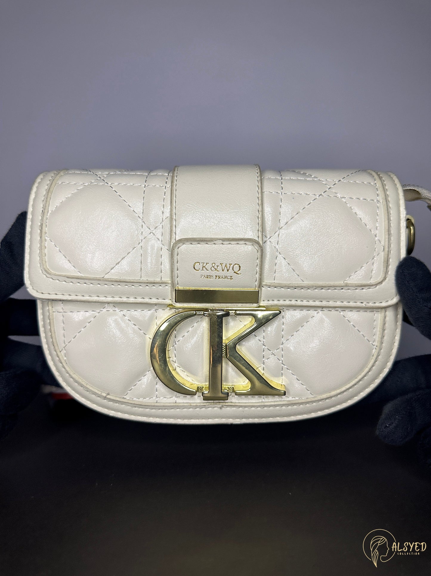 CK White Handbag for Women – Elegant & Everyday Use | Al Syed Collection